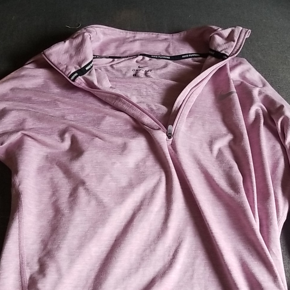 Nike dri-fit jacket - Picture 3 of 3